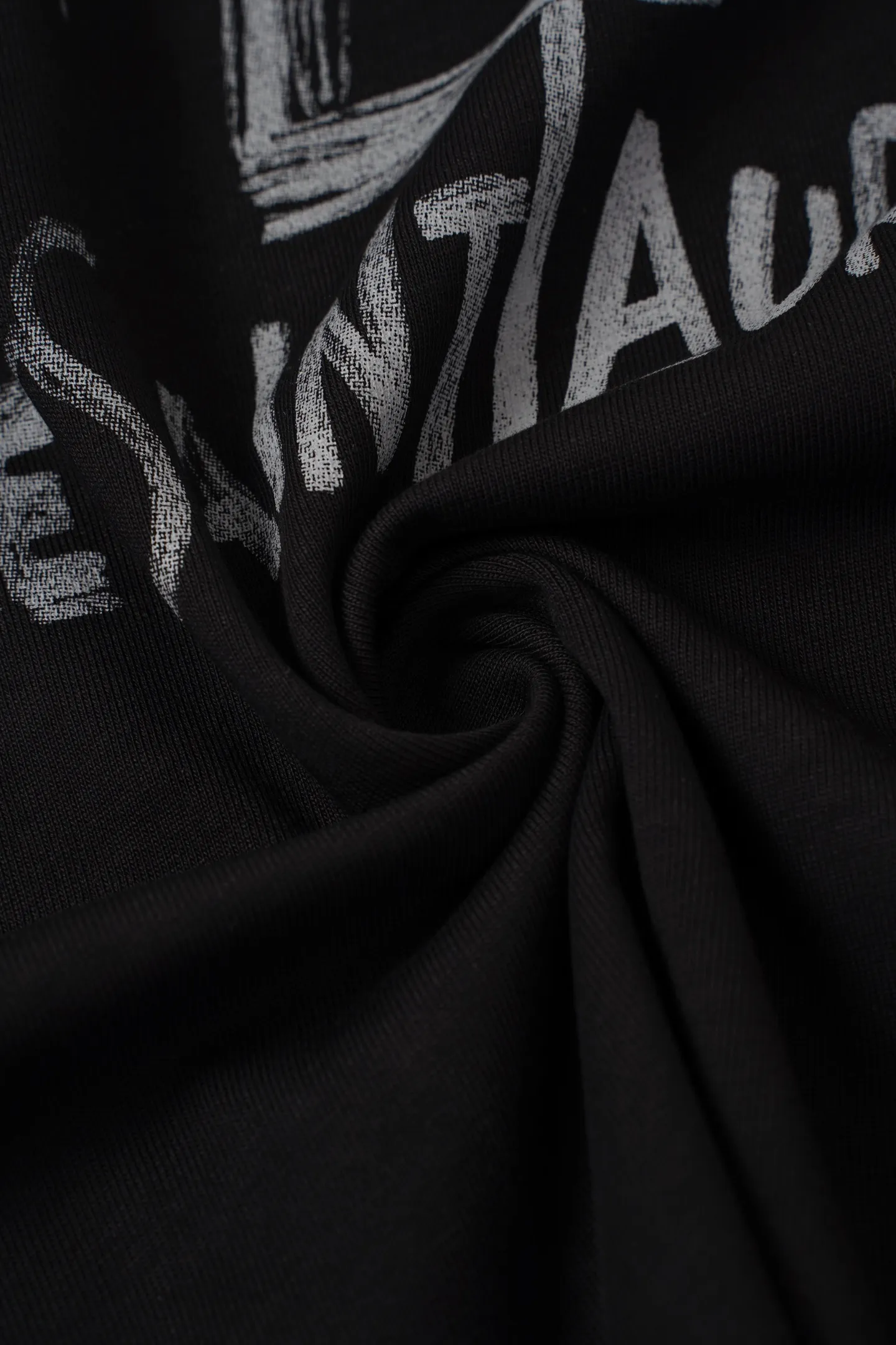 Ysl Classiclogo t Classic 280 ! ， ，os ， ， Same Style。 ：Black，White Size：XS-L